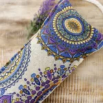 saco térmico con huesos de aceituna y lavanda