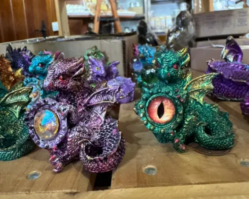 Dragones decorativos