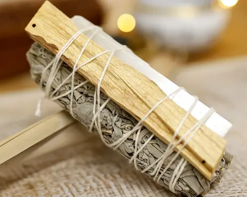 Sahumerio Salvia Blanca con Palo Santo y Selenita